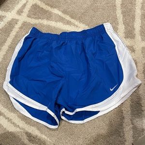 Nike tempo shorts
